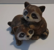 The raccoon model recreates the characteristics of the raccoon in detail and serves as both an educational tool and an art ornament to help people understand the biological characteristics and ecological habits of this nocturnal animal.