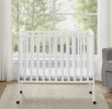 The crib is one of the necessary furniture for every family to welcome a new life, which not only provides a safe and comfortable sleeping environment for the newborn, but also brings peace of mind and convenience to the parents.