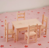 The height of the table and chair is just right for the children, allowing them to sit up on it and maintain the correct sitting position. When sitting for a long time, it is not easy to feel tired.