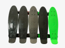 Skateboarding, a sport that originated in street culture, has grown into a global phenomenon. It is not only an extreme sport, but also a way of life, carrying countless young people's pursuit of freedom and creativity.