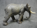 Elephant models have long captivated the world with their stunning designs and strong symbolism. These intricate representations serve not only as remarkable pieces of art but also as powerful reminders of the urgent need for wildlife conservation.