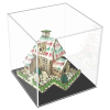 Display cabinets are an indispensable and important element in modern business and home decoration. As a kind of furniture designed to display goods, artworks or other objects, it not only has a practical function.