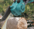 The chainsaw is a common power tool, widely used in fields such as woodworking, construction and gardening. It achieves efficient cutting through a high-speed rotating saw chain or blade to improve work efficiency and accuracy.