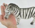 Zebra models are zebra-themed dioramas used for education, decoration and artistic creation. It presents the stripes and appearance of the zebra through meticulous production, providing visual and intellectual enjoyment.