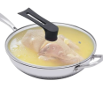 Wok is a high-wall round bottom kitchen utensils, suitable for frying, frying and other cooking methods, its design to ensure that the ingredients are evenly heated, widely used in home and restaurant kitchens.