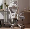 In the modern workplace,the office chair is not only an indispensable equipment for our daily work.As people's requirements for the comfort of the working environment continue to increase,it is particularly important to choose a suitable office chair