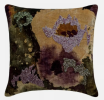 Pillow provides comfortable support, rich material and design can add home beauty, suitable for sofa, bed and other scenes, is an ideal choice to enhance living comfort and decorative effect.
